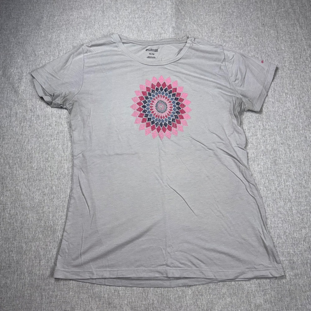 Columbia Womens XL Gray Mandala Graphic Short Sleeve Tee Cotton Blend T-Shirt